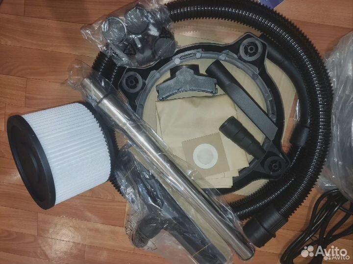 Строительный пылесос 30л 1500Вт