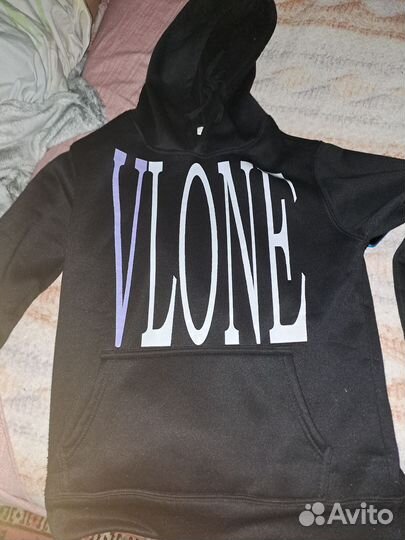 Худи Vlone