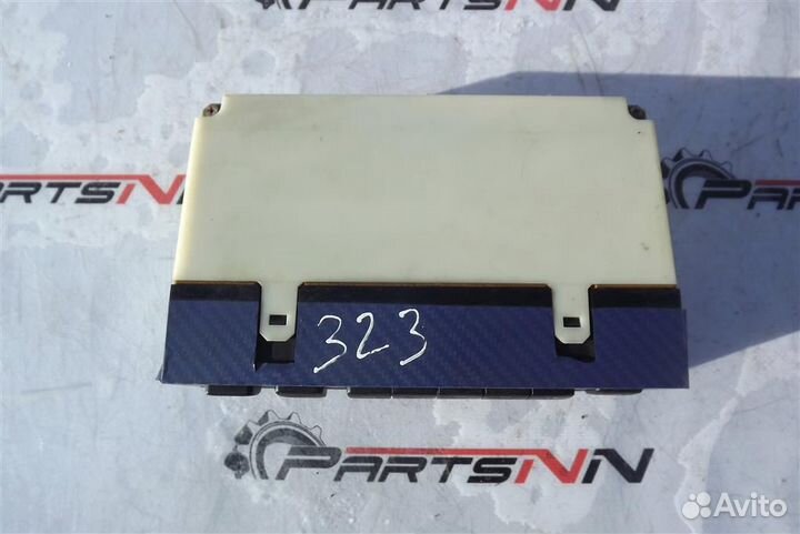 Блок управления печкой Мазда 323 ва