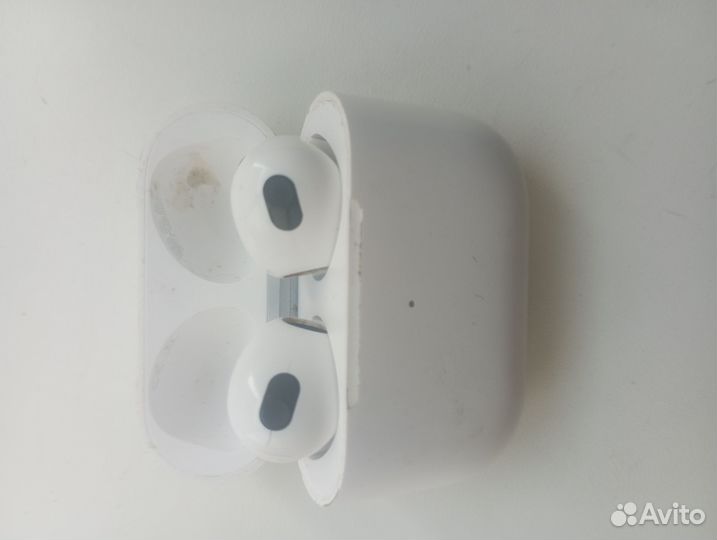 Беспроводные наушники apple airpods 3