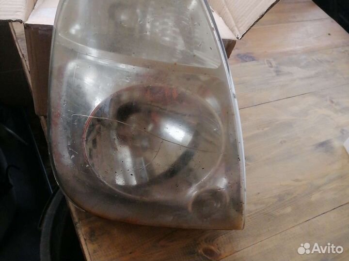 Фара на Киа бонго 3