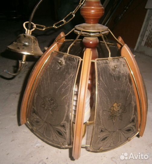 Люстра подвесная потолочная б\у на 3 лампы