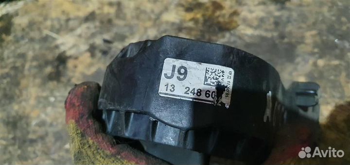 Опора кпп Opel Astra J GTC 2012-2017