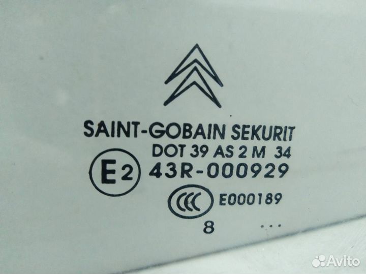 Стекло двери задней правой Citroen C4 2005-2011