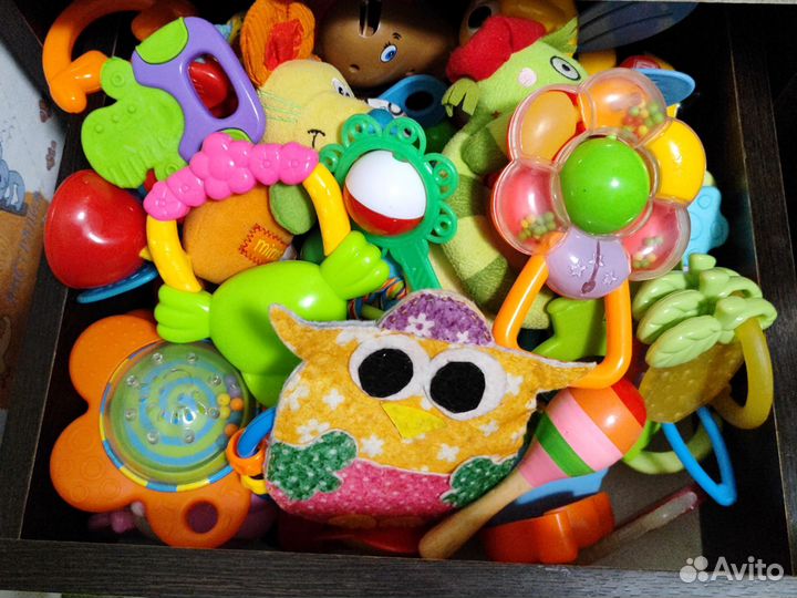 Развивающие игрушки пакетом