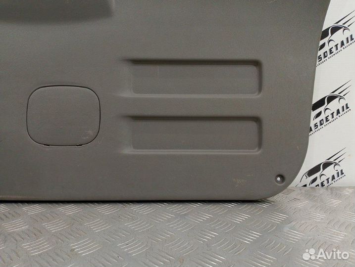 Обшивка двери багажника Hyundai Tucson JM 2.0 G4GC