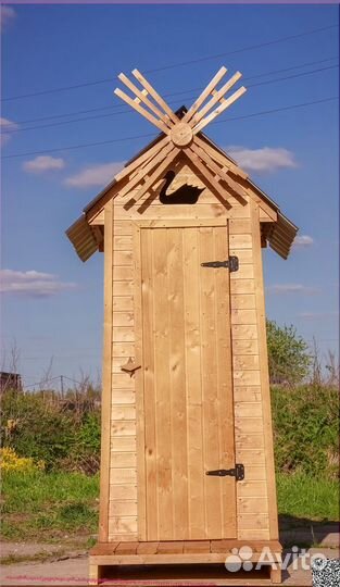 Дачный туалет деревянный SHP789