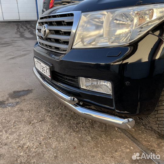 Защита переднего бампера Land Cruiser 200