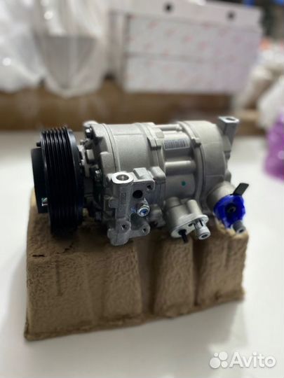 Компрессор кондиционера Volkswagen Passat седан