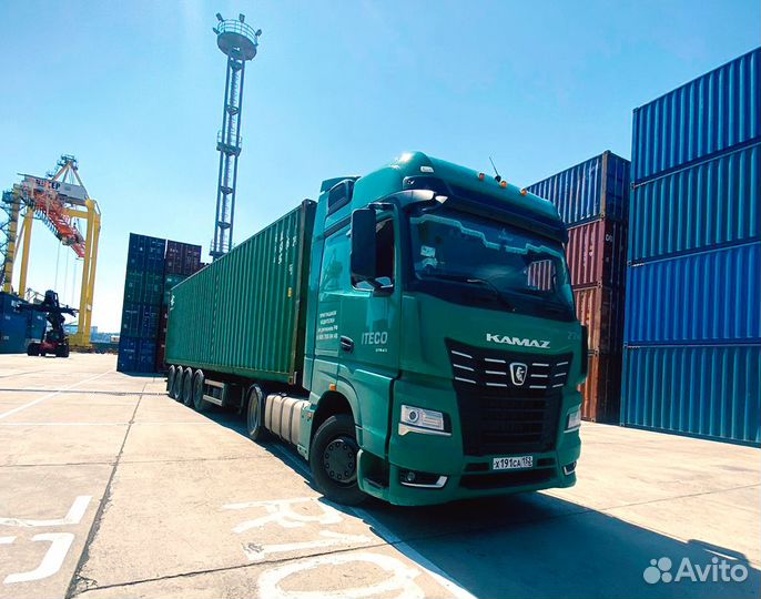 Водитель категории E (контейнеровоз)