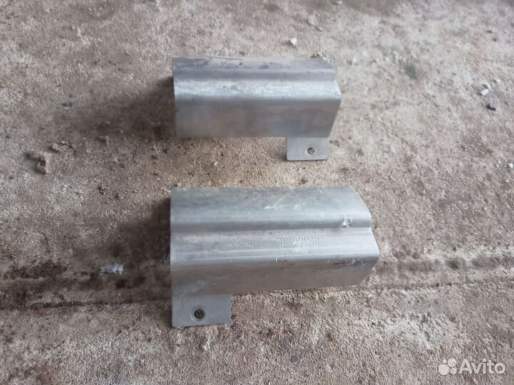 Канал для кабелей зад левый пр Audi A8 4E/D3 BPK