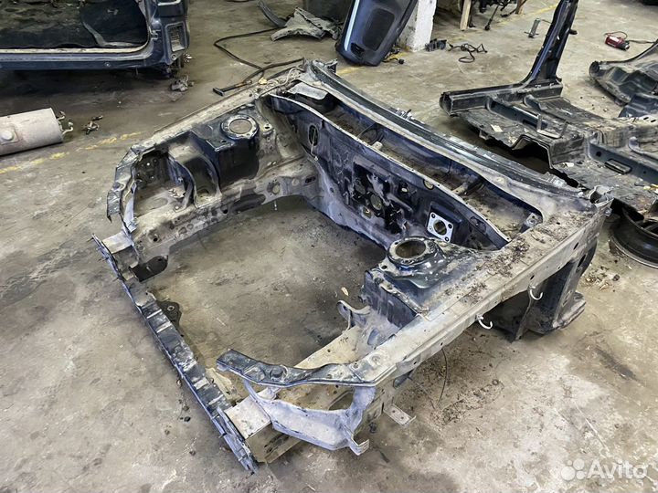 Лонжероны телевизор Хендай Соната 5 EF