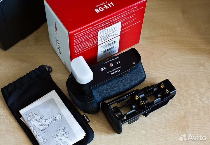 Батарейная ручка Canon BG-E11 для EOS 5D Mark III