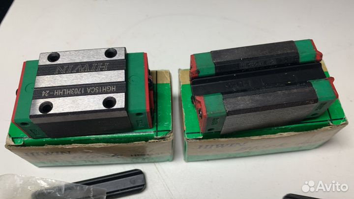 Линейные направляющие с каретками 15 типа