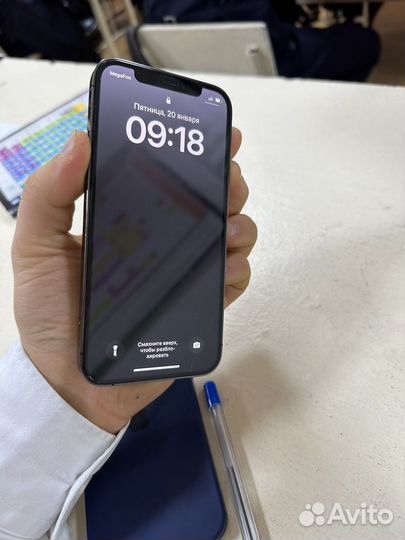 Телефон iPhone 12 про 256 г