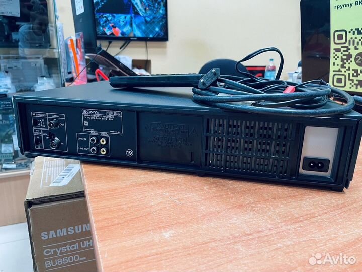 Видеомагнитофон Sony SLV 426EE цн