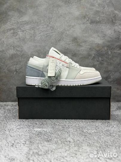 Кроссовки Nike Jordan 1 SE Aqua