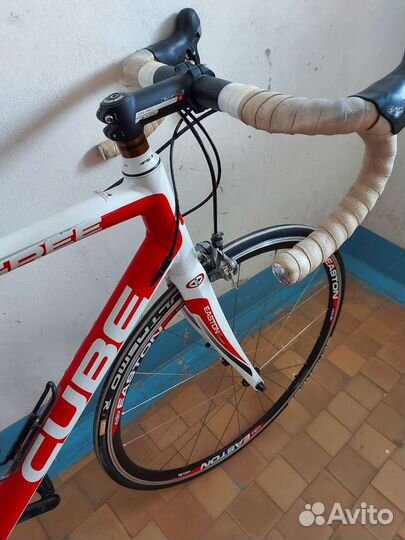 Шоссейный велосипед cube (58 рама)
