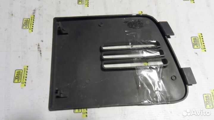 Заглушка решетки радиатора верхняя левая volvo FH