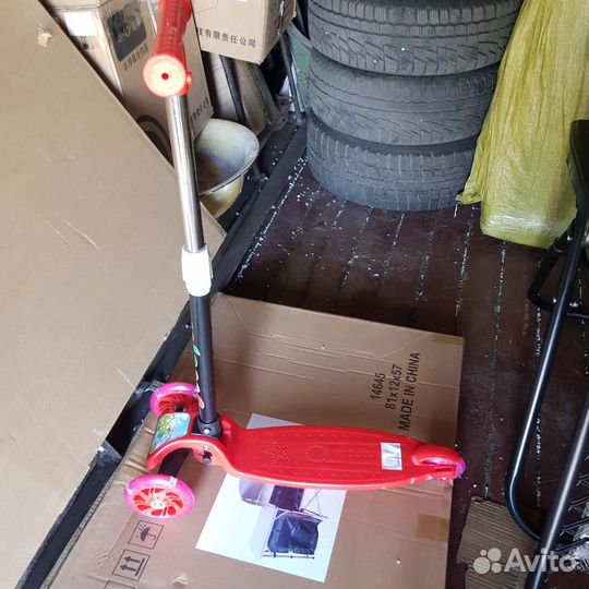 Самокат детский трехколесный новый