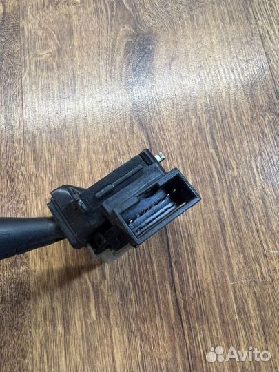 Подрулевой переключатель поворотников Hyundai