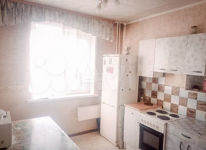 4-к. квартира, 82 м², 8/10 эт.