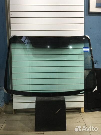 Лобовое стекло Форд Торнео Коннект