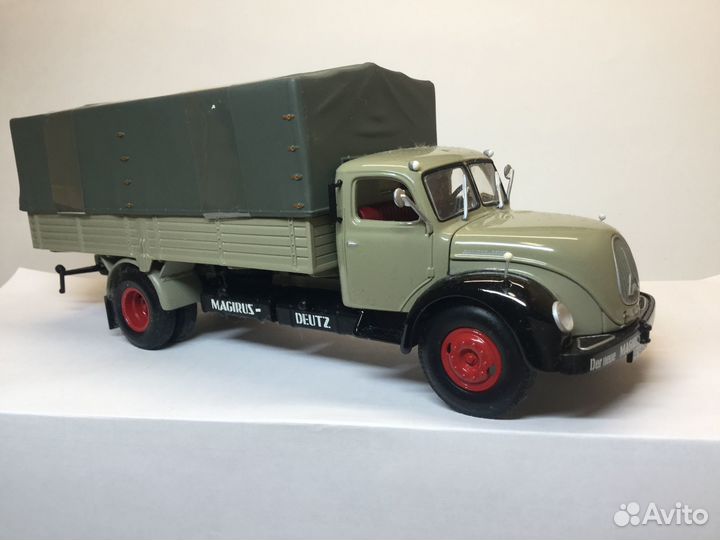 Модель Magirus S6500. Minichamps
