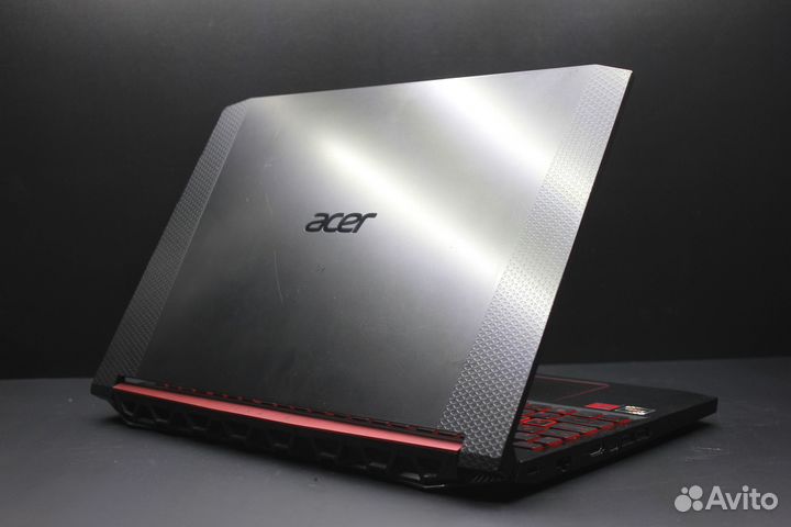 Игровой ноутбук Acer Nitro AN515-43-R09C
