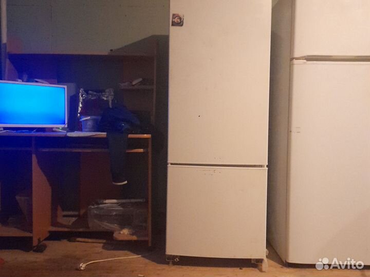 Холодильник бу