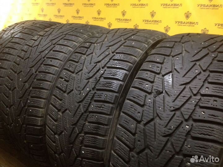 Nokian Tyres Hakkapeliitta 7 235/55 R17
