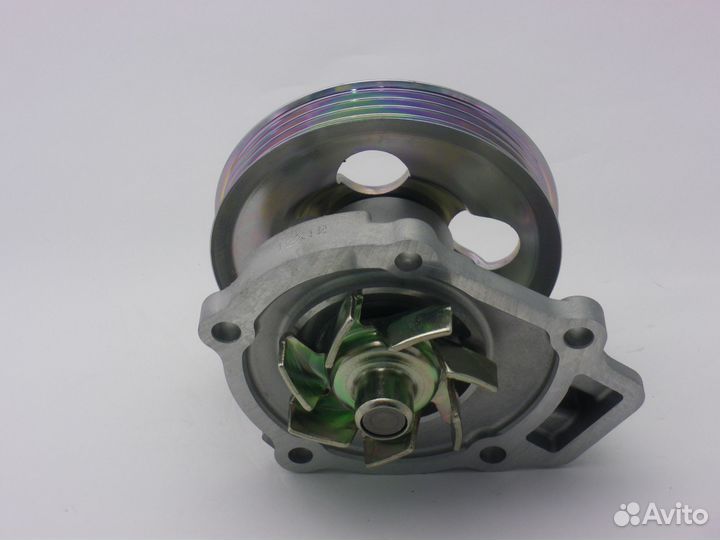 Насос водяной