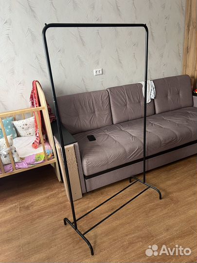 Вешалка напольная