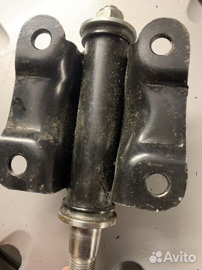 Рулевой маятник Mitsubishi MMC pajero 91-99