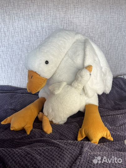 Гусь обнимусь большой плюшевый