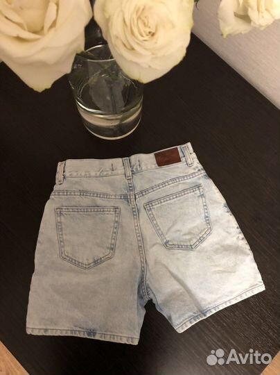 Шорты джинсовые