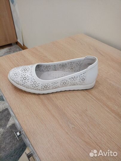Туфли для девочки белые 34 размер