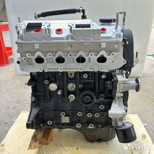 Двигатель 4G18 Новый Номерной