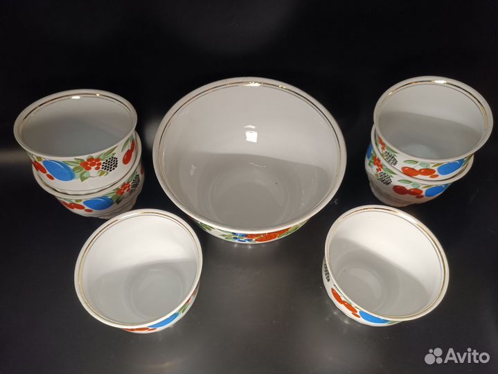 Бокал и салатник Рига