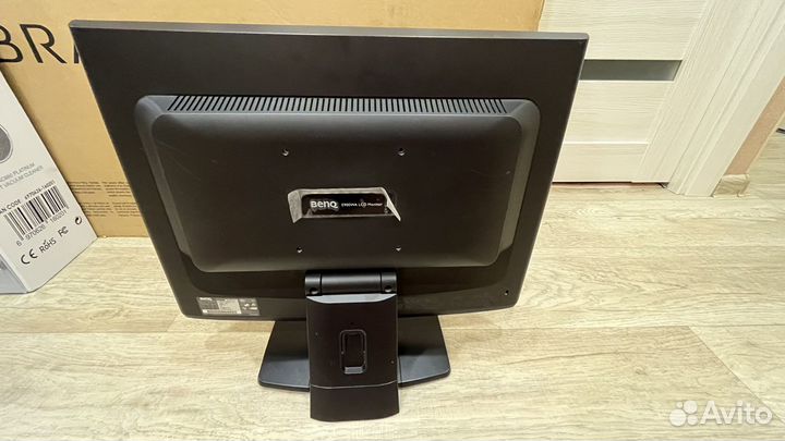 Монитор Benq 19