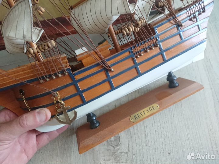 Коллекционный корабль Revenge