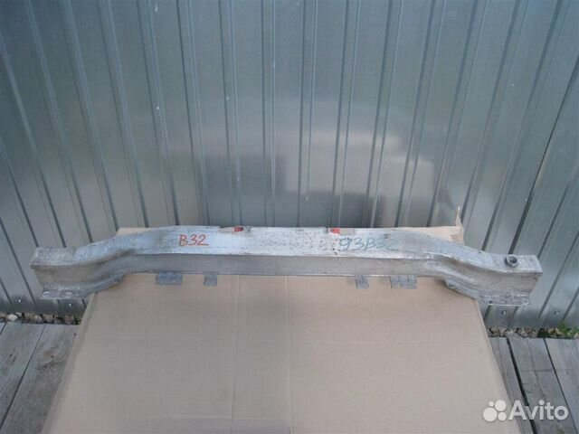 Усилитель бампера заднего Opel astra H 2009