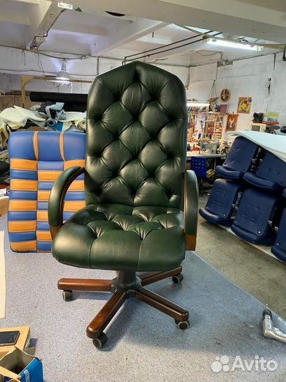 Офисные кресла