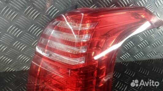 Фонарь задний правый peugeot 5008 (6TD04MY01)