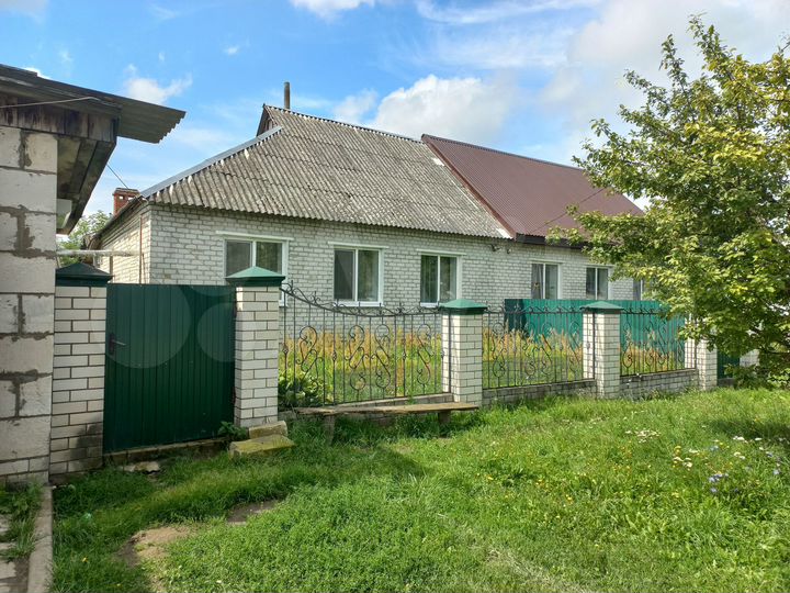 Дом 100 м² на участке 12 сот.