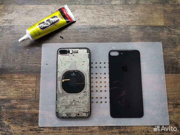 Ремонт iPhone / iPad / MacBook