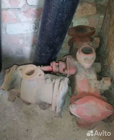 Бочка металлическая. Водяные насосы