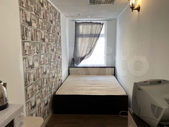 Комната 11 м² в 5-к., 2/5 эт.