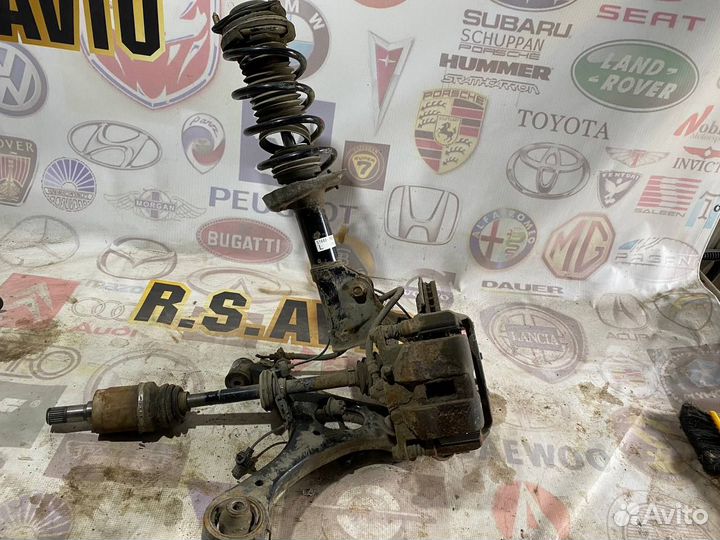 Подвеска передняя левая Honda Civic 8 4d FD FN FK