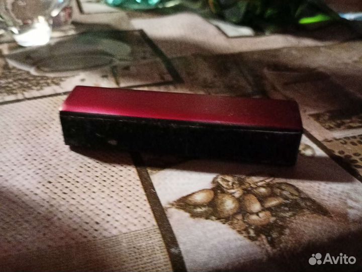 Металлическая визитница